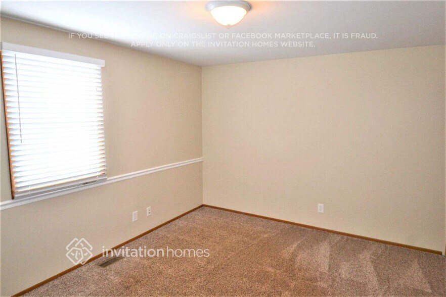 Building Photo - 1706 Jennifer Ln