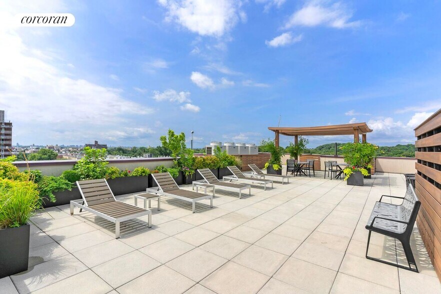 Building Photo - 510 Flatbush Ave