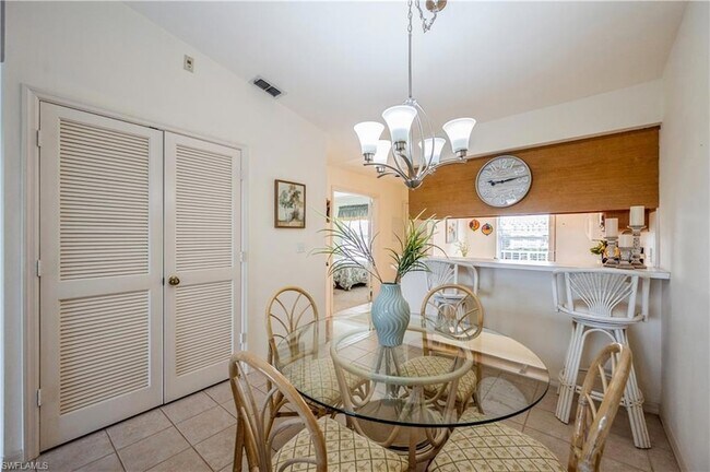 Building Photo - 1325 Mainsail Dr