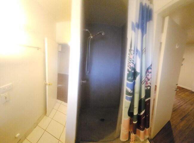 Building Photo - 1690 Phillips Ln