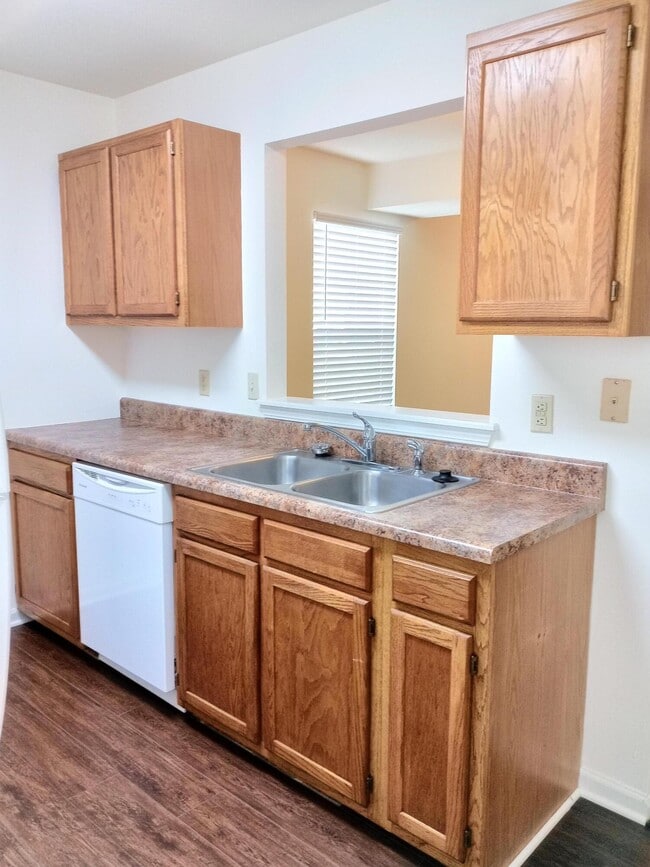 Building Photo - 3527 Prescott Dr