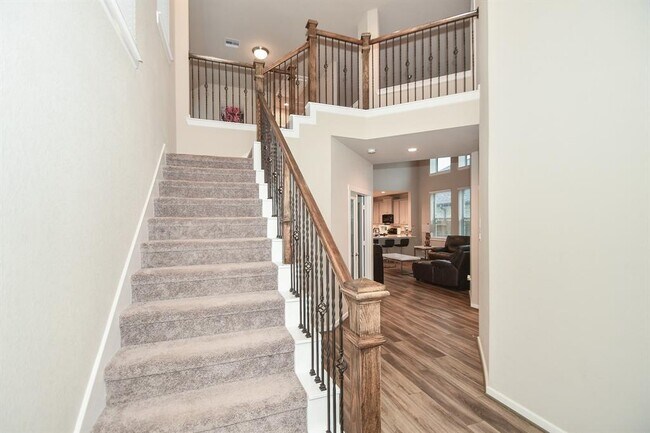 Building Photo - 31207 Birch Mills Dr