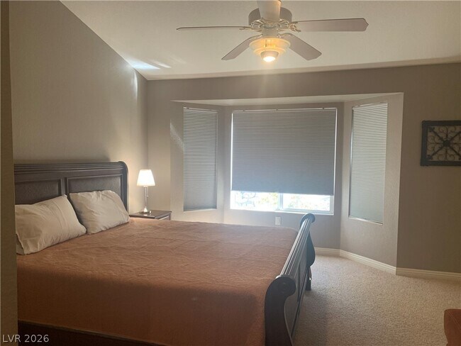 Building Photo - 2924 Crown Ridge Dr