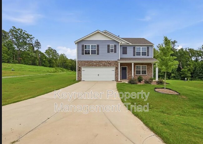 Building Photo - 7448 Buckpasser Dr
