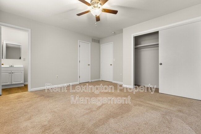 Building Photo - 2025 Langhorne Dr