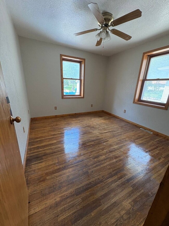 Building Photo - 510 N Frederick Ave