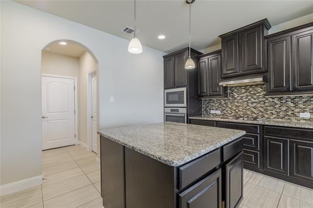 Building Photo - 1104 Hoyt Dr