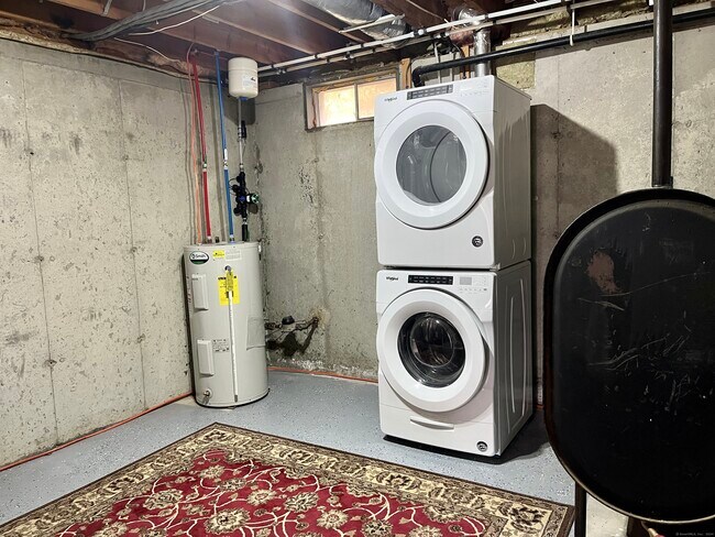 Building Photo - 808 Fieldstone Ct