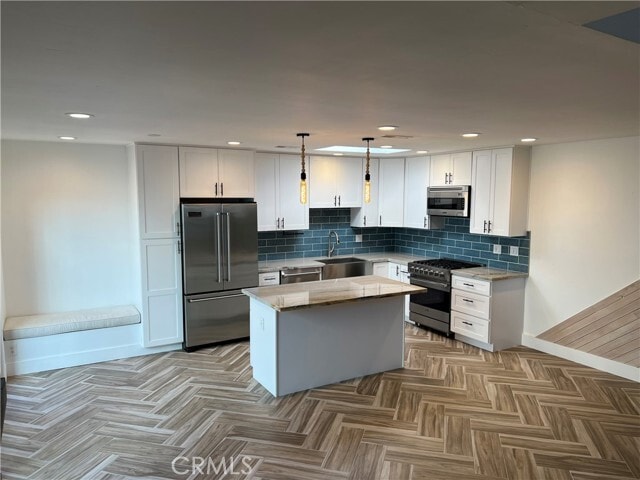 Building Photo - 32954 Paseo Del Lucero