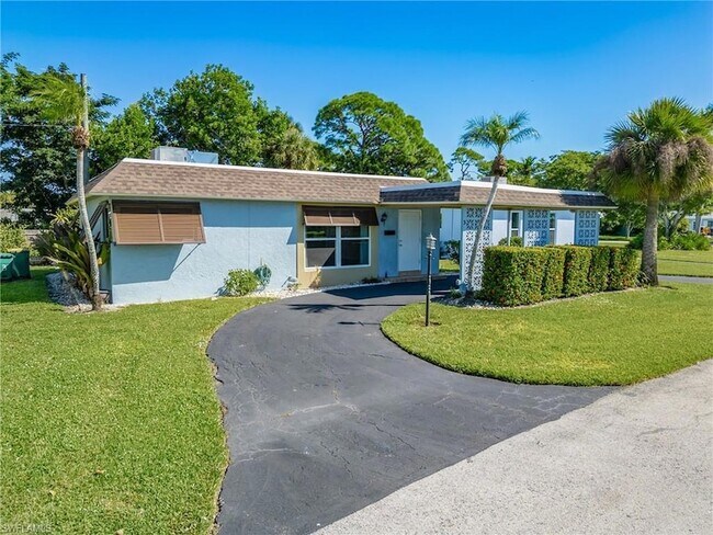 Primary Photo - 3 Knights Bridge Rd