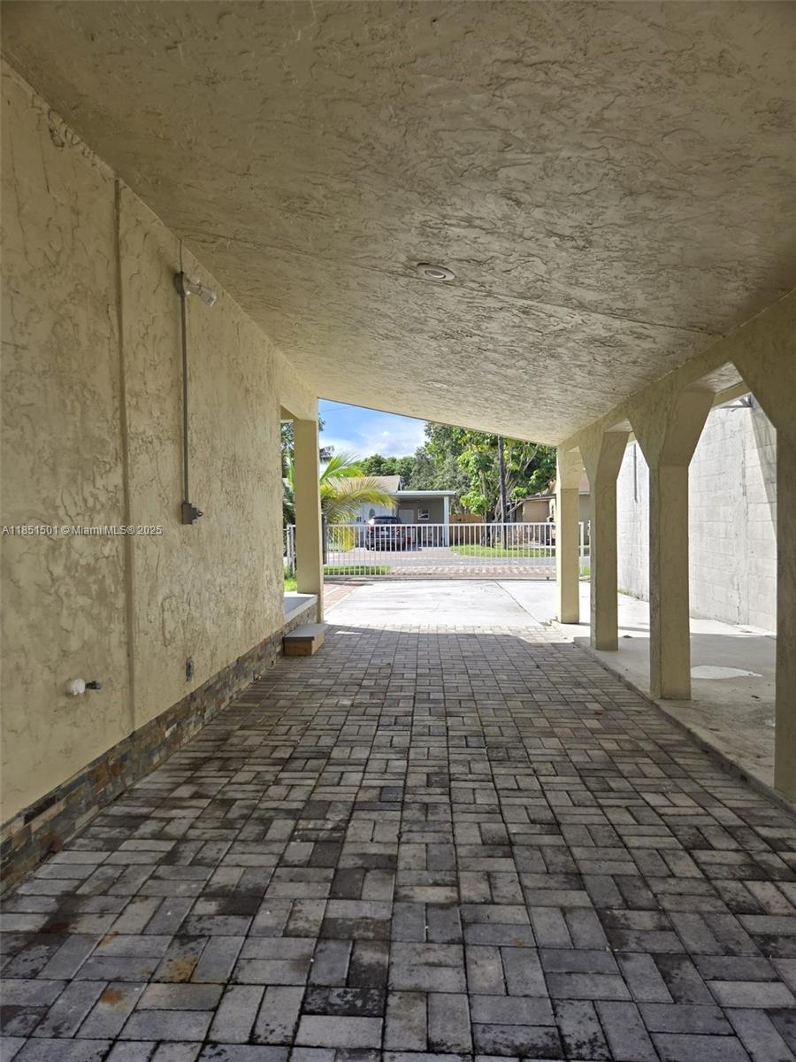 Building Photo - 330 SW 13th St