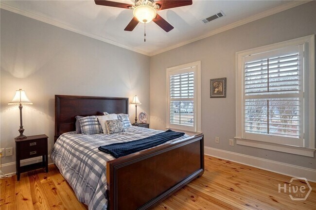 Building Photo - 3530 Greenleffe Dr