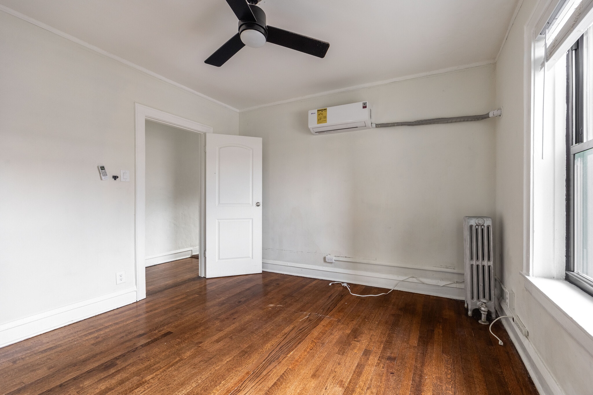 Building Photo - 5505 N Lincoln Ave