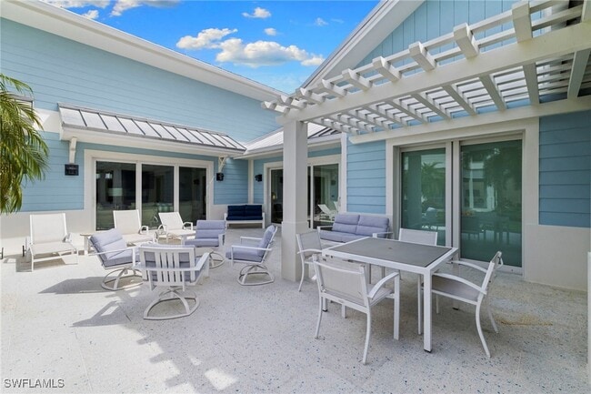 Building Photo - 2961 Sanborn Ave