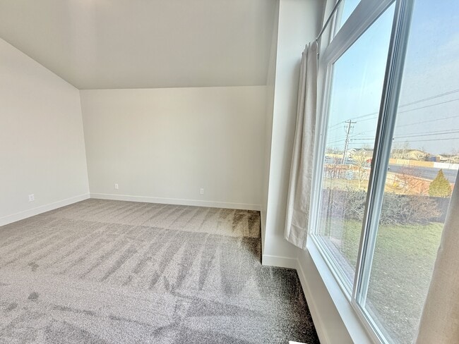 Building Photo - 5687 S 5630 W