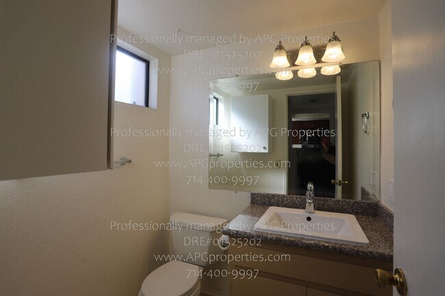 Building Photo - 2000 W Palmyra Ave