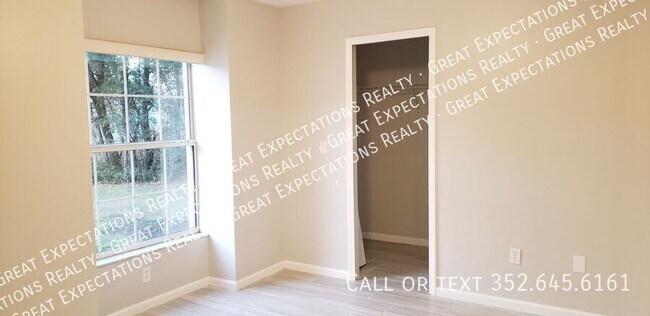 Building Photo - 6499 N Airmont Dr