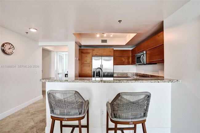 Building Photo - 2681 N Flamingo Rd