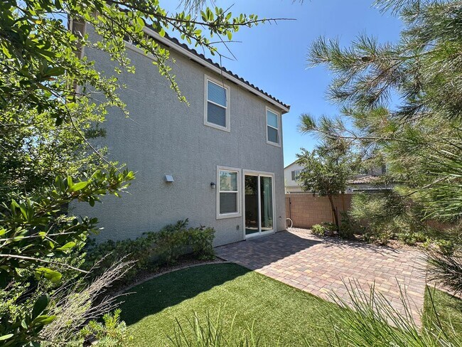 Building Photo - 4283 Tarim St