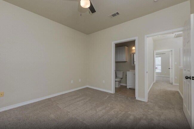 Building Photo - 12249 Abbey Glen Ln