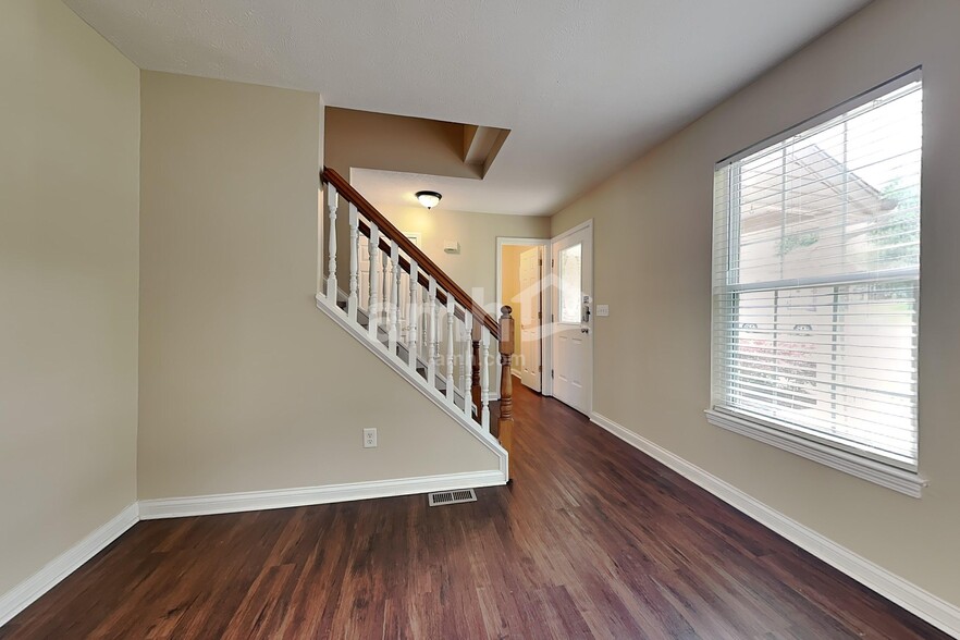 Building Photo - 8254 Rose Petal Dr