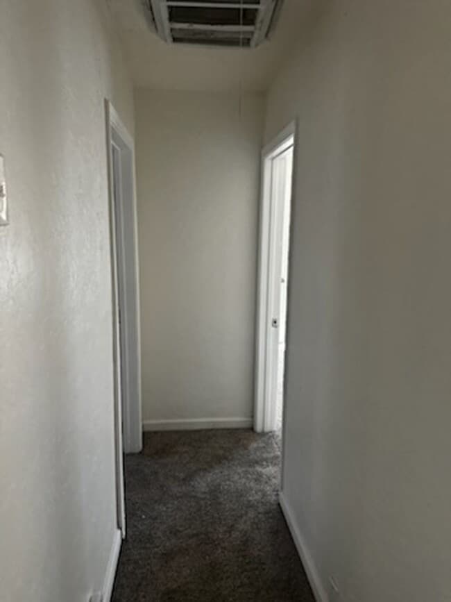 Building Photo - 1204 Grange St