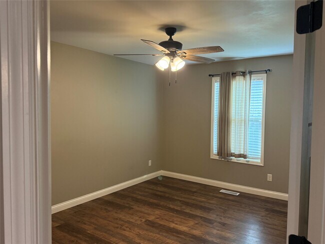 Building Photo - 243 Winter Wheat Dr