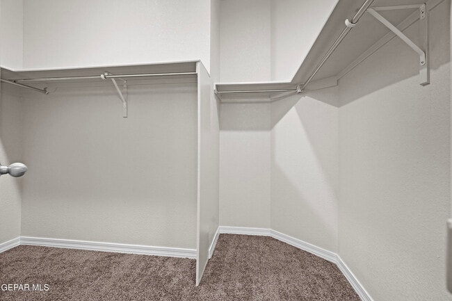 Building Photo - 618 Rafael Marmolejo St
