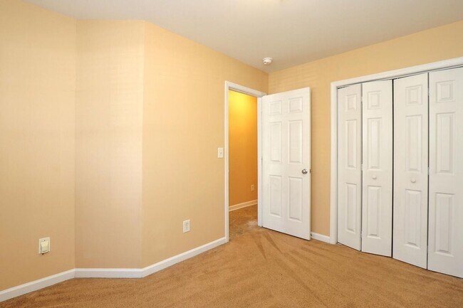 Building Photo - Weddington2664