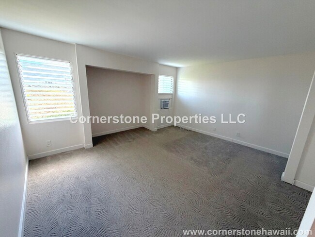 Building Photo - 98-1453-1453 Kaahumanu St