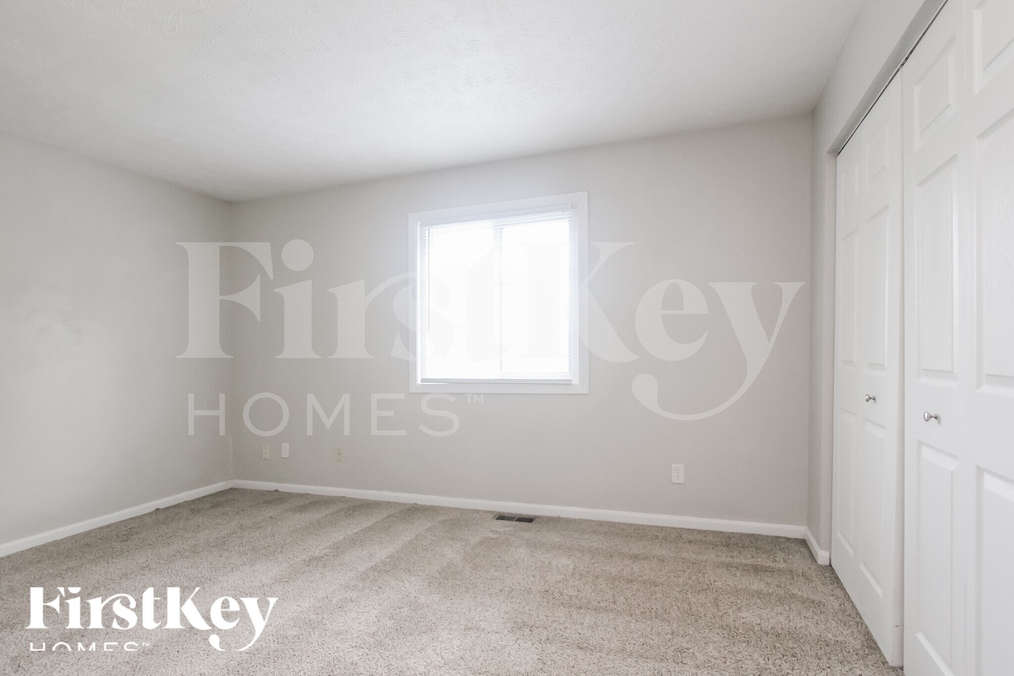 Building Photo - 7732 Hoyt Ave