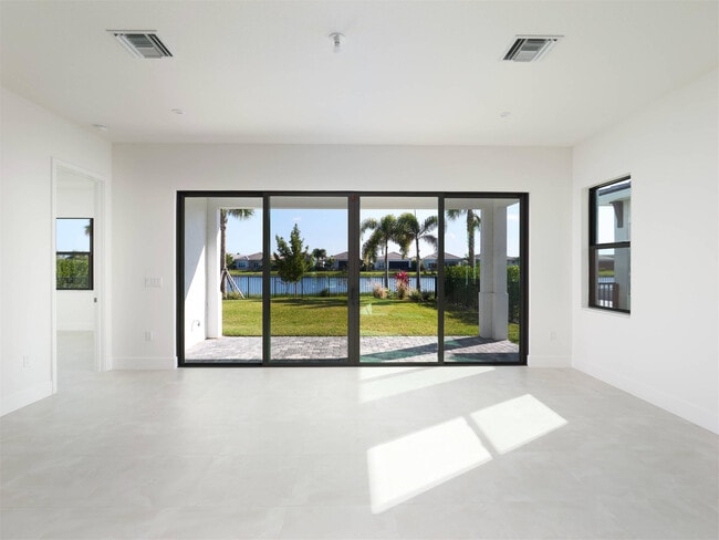Building Photo - 12553 Solana Bay Cir