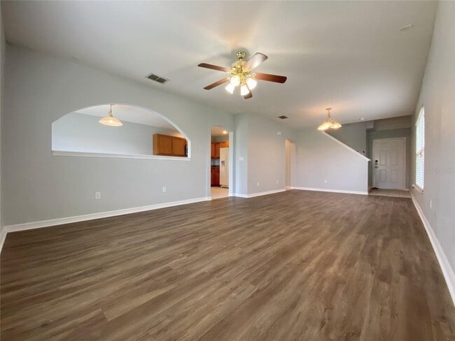 Building Photo - 2044 Portcastle Cir