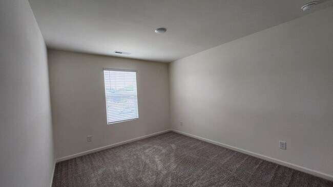 Building Photo - 4 Bedroom 2.5 Bathroom NEW Home in Wilson's Walk