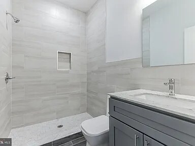 Building Photo - 2301 N 6th St