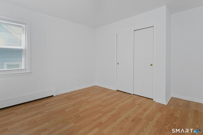 Building Photo - 2090 Madison Ave