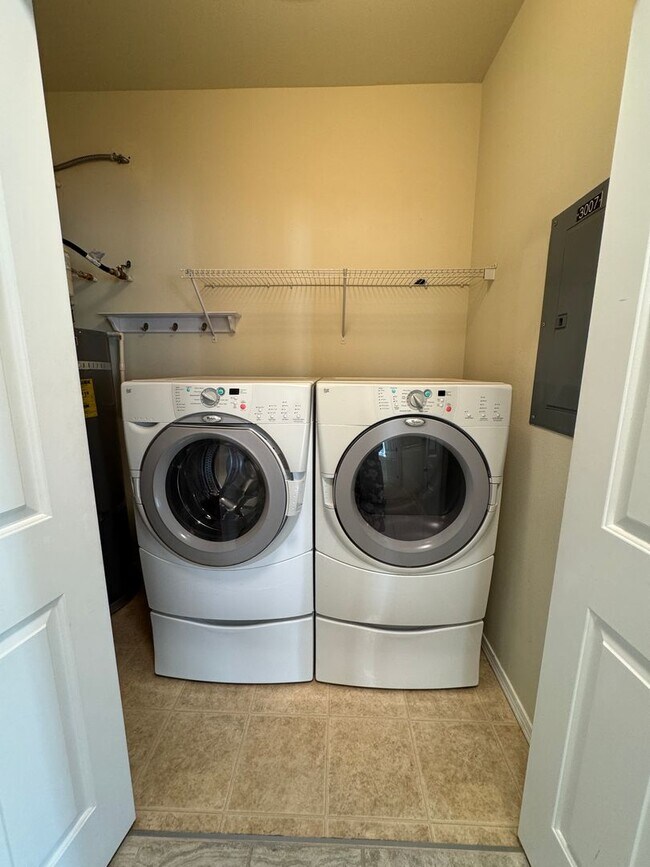 Building Photo - 2Bd/2Ba Bothell Condo