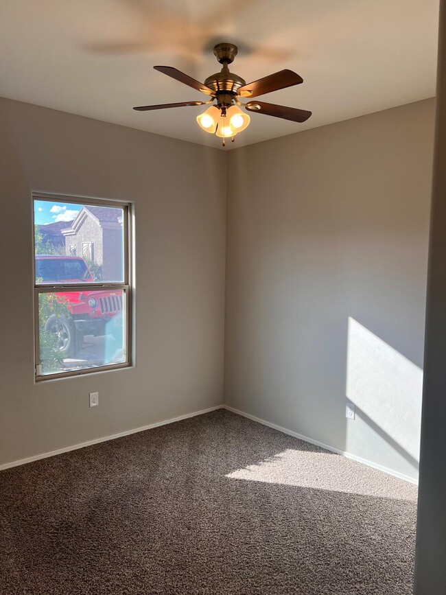 Building Photo - 6183 S Water Fountain Dr