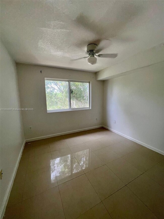 Building Photo - 15400 SW 284th St