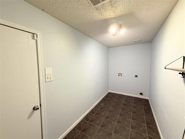Building Photo - 4275 Cave Cove Ct