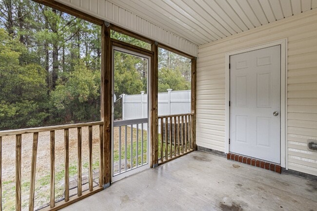 Building Photo - Carolina Forest