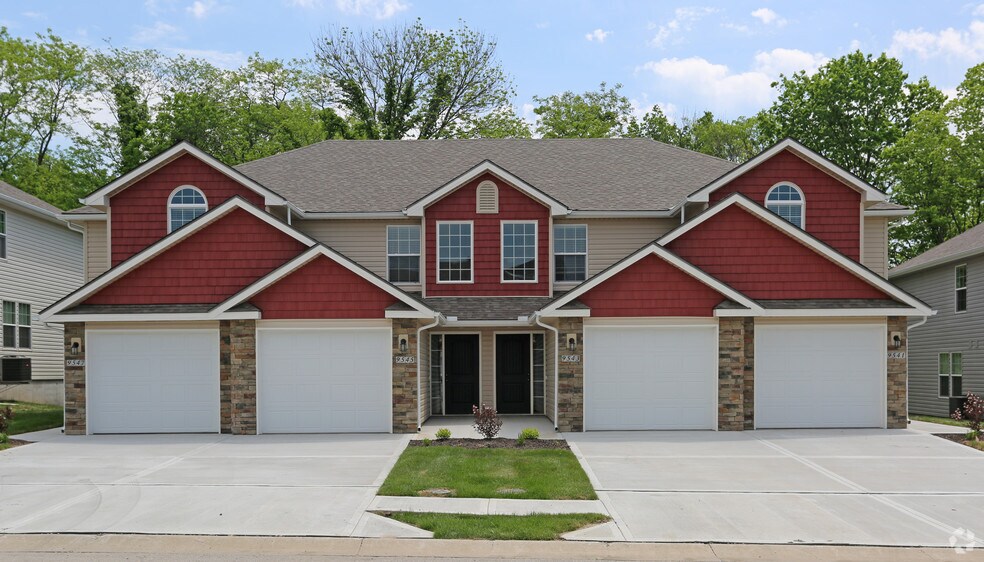 Staley Crossing 9535 N Main St Kansas City MO 64155 Apartment Finder