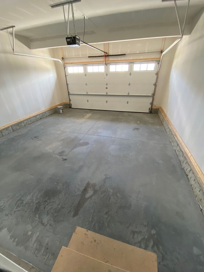Building Photo - New build single family home!