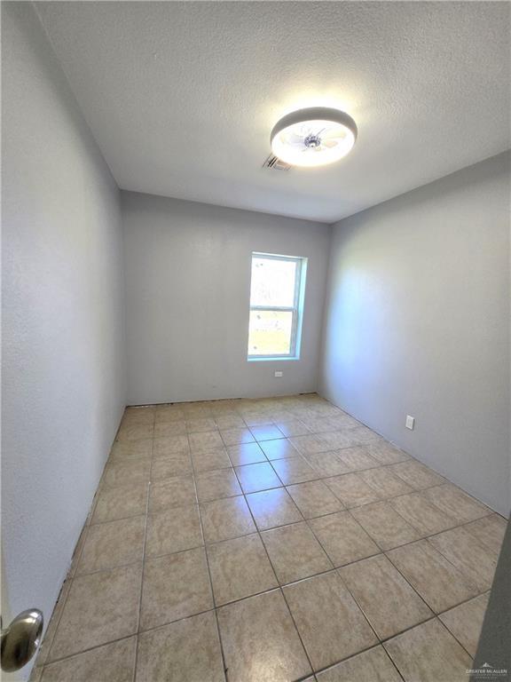 Building Photo - 19 Landrum Park Rd