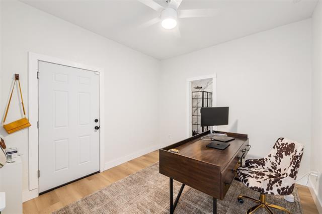Building Photo - 7829 Creekview Dr