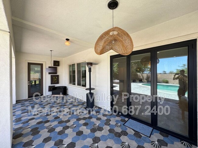 Building Photo - 74635 Tesla Dr