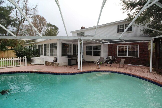 Building Photo - 4206 Lynn Ora Dr