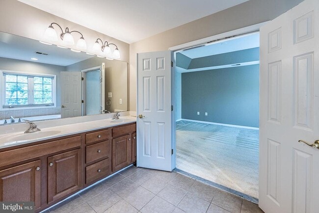 Building Photo - 117 Herndon Mill Cir