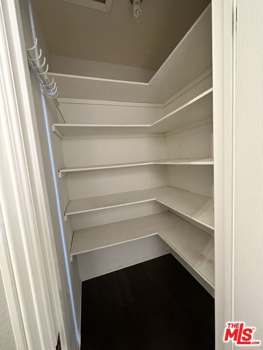 Building Photo - 10850 Remmet Ave