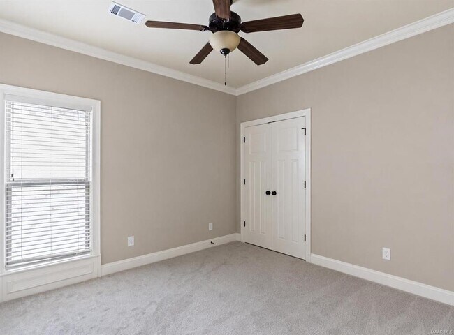 Building Photo - 509 Southern Hills Dr